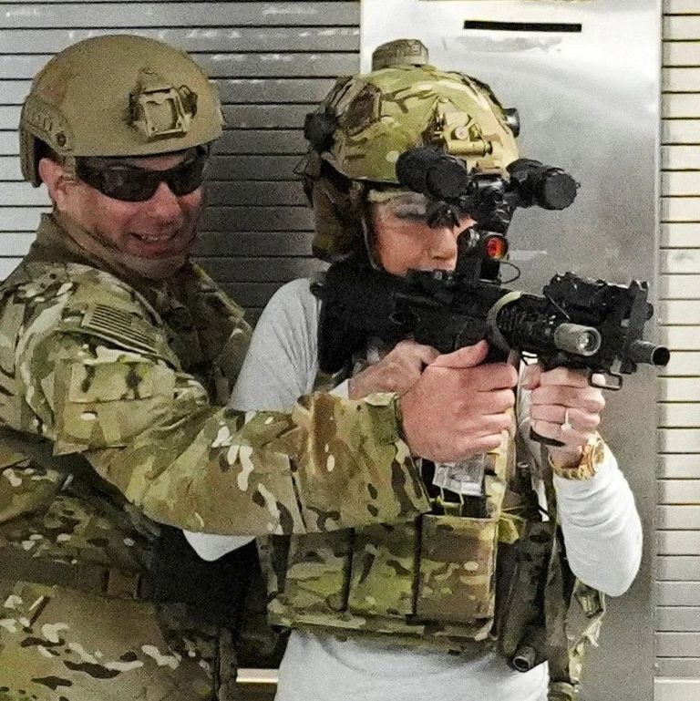 لقطات مجمعة لكريستي نويم