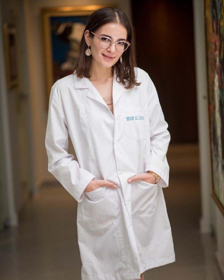 أصالة تساند ابنتها شام الذهبي بعد غلق عيادتها أصالة تساند ابنتها شام الذهبي بعد غلق عيادتها