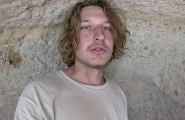 قبيلة السينتينليز المنعزلة