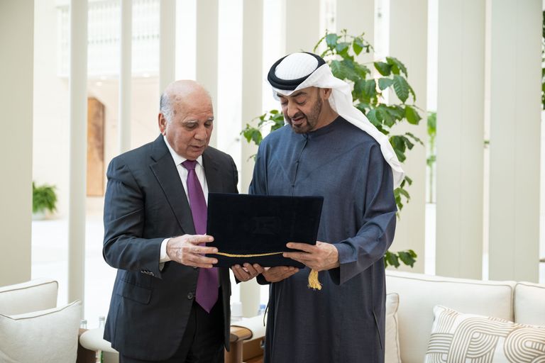 جانب من لقاء محمد بن زايد ووزير الخارجية العراقي