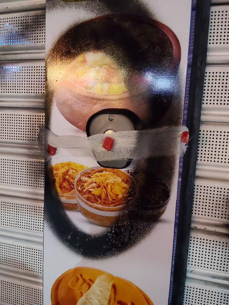 غلق وتشميع سلسلة محلات حلويات شركة «بلبن» في مصر