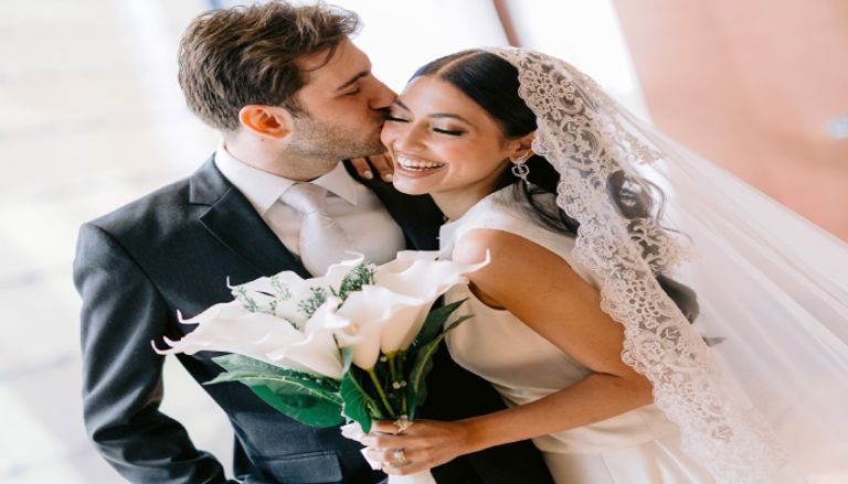 مي الغيطي تحتفل بزفافها في أجواء عائلية هادئة مي الغيطي تحتفل بزفافها في أجواء عائلية هادئة