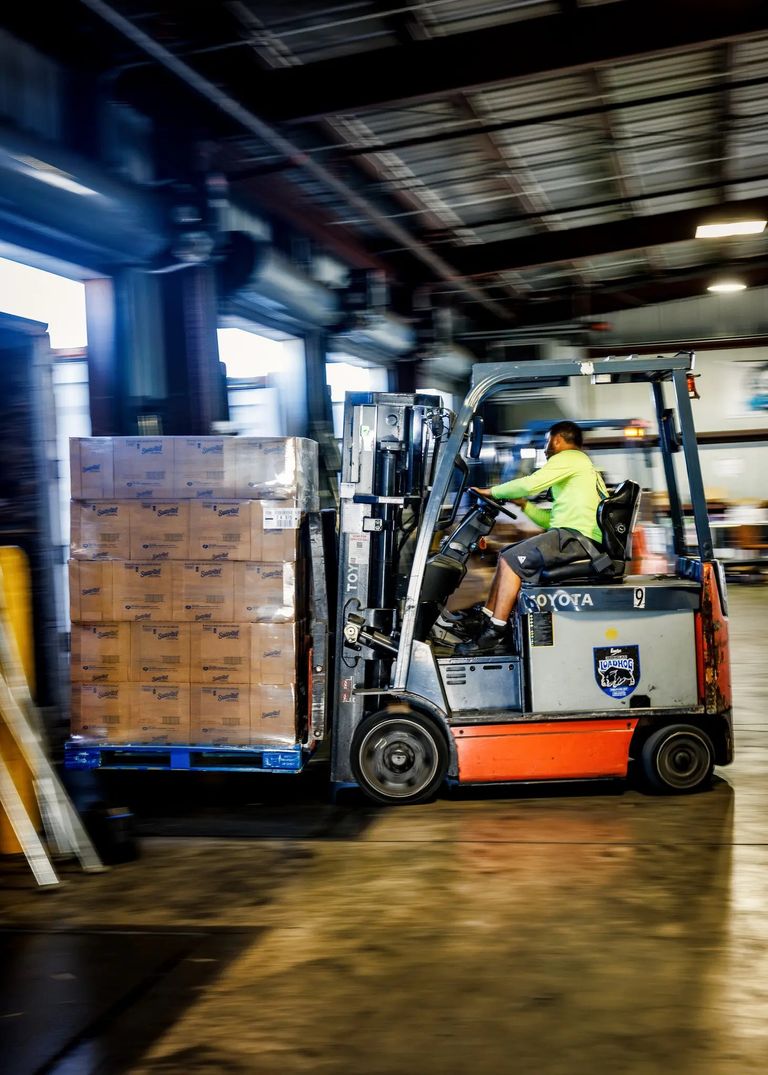 شحن السلع سلاسل التوريد