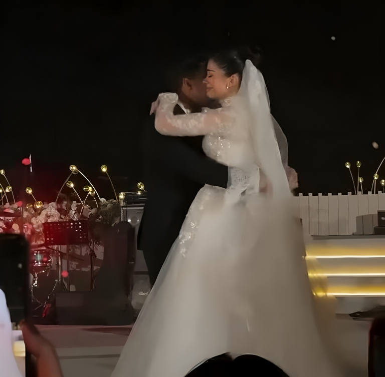 ليلى زاهر والمنتج هشام جمال ليلى زاهر والمنتج هشام جمال