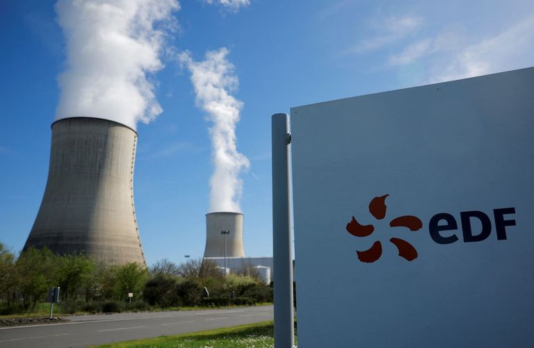 بريطانيا وفرنسا تدعمان مشاريع للطاقة النووية (مولدة بتقنية AI)