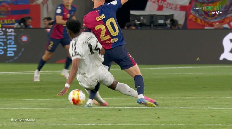 جانب من مباراة برشلونة وريال مدريد