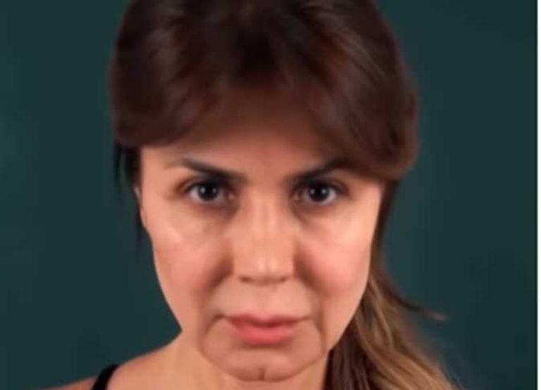 الفنانة المصرية نجلاء بدر 
