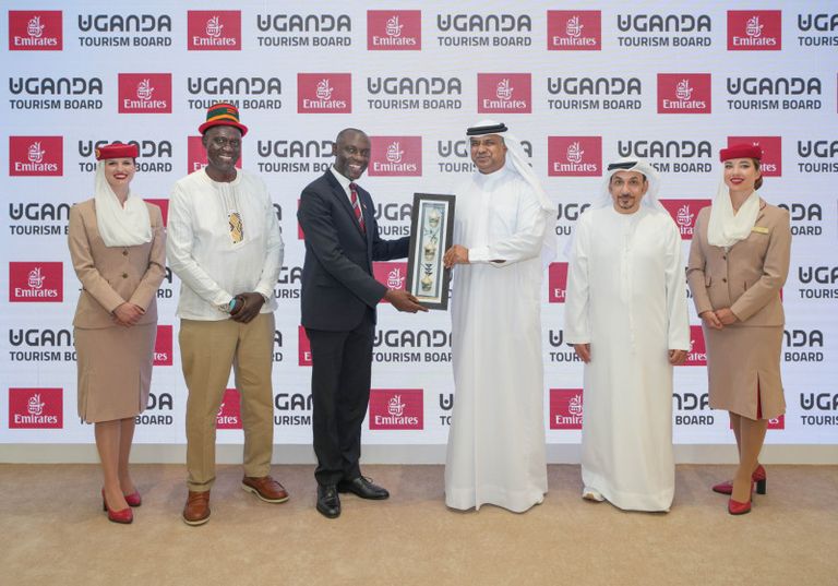 طيران الإمارات توقع مذكرات تفاهم جديدة مع 8 هيئات سياحية