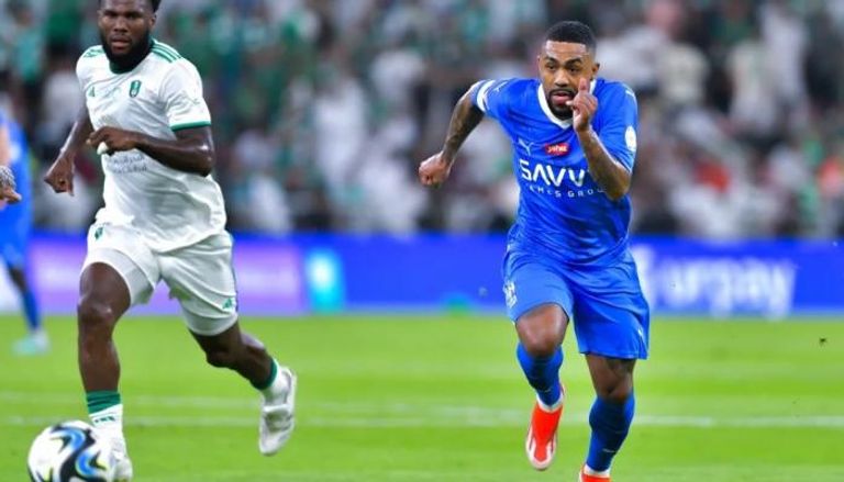 الأهلي والهلال 