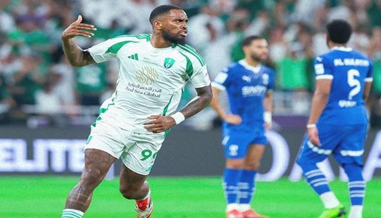 الأهلي والهلال