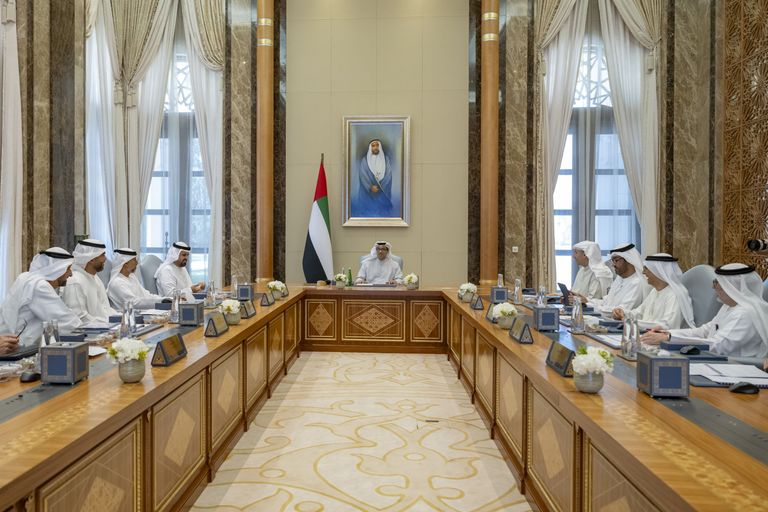 الشيخ منصور بن زايد آل نهيان