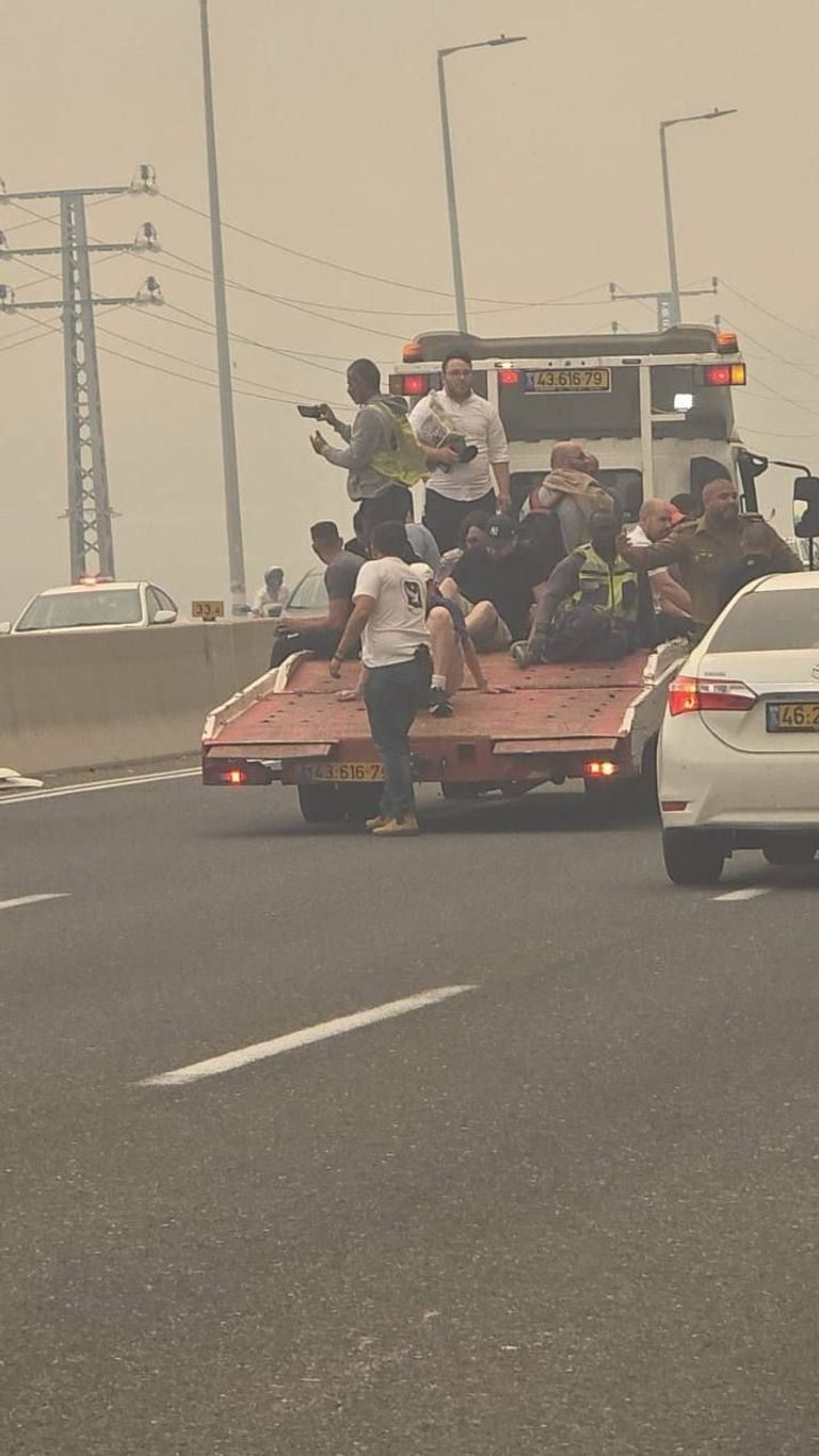 حرائق في جبال غرب القدس