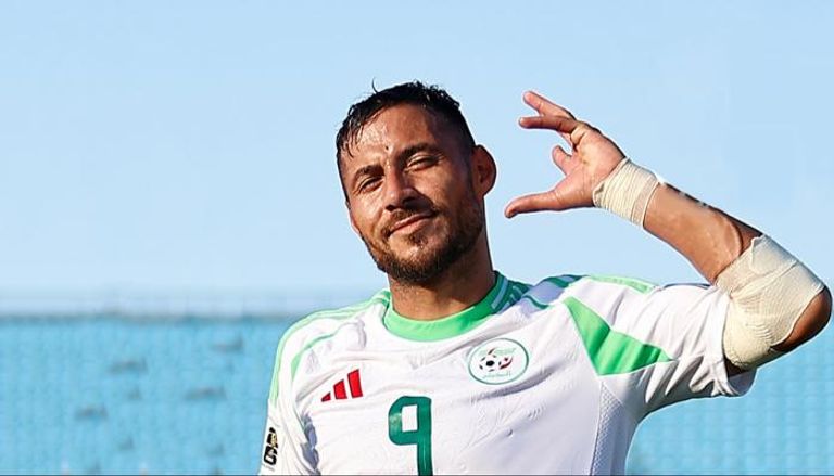 بلايلي نجم منتخب الجزائر