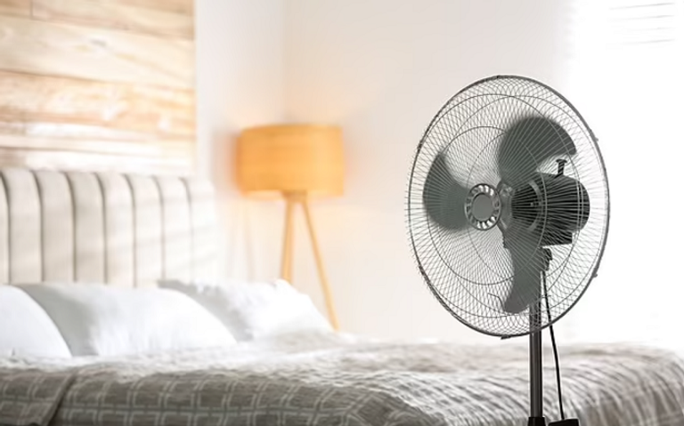 إجراءات وقائية تقلل من أضرار تشغيل المروحة أثناء النوم