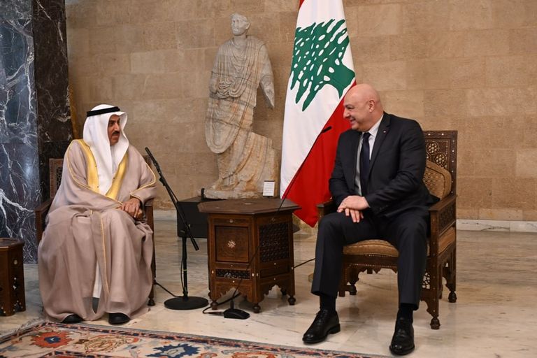 الشيخ محمد بن زايد آل نهيان والرئيس اللبناني جوزيف عون