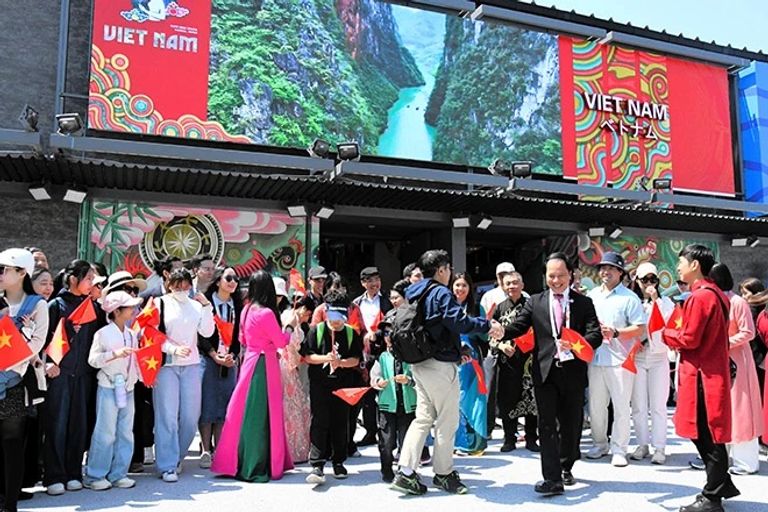 جناح فيتنام في إكسبو أوساكا جناح فيتنام في إكسبو أوساكا