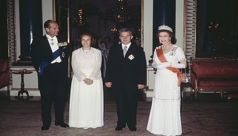 الملكة إليزابيت