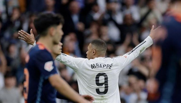 كيليان مبابي نجم ريال مدريد