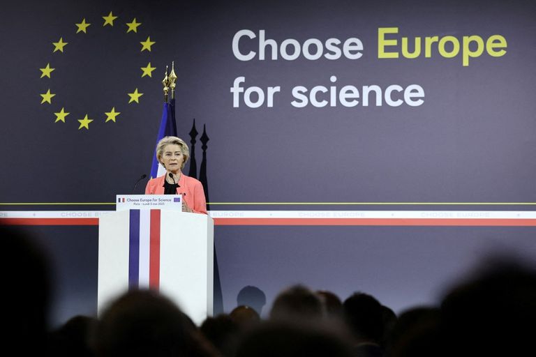 مؤتمر "اختر أوروبا من أجل العلم" - أ ف ب