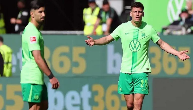 النجم الجزائري محمد الأمين عمورة