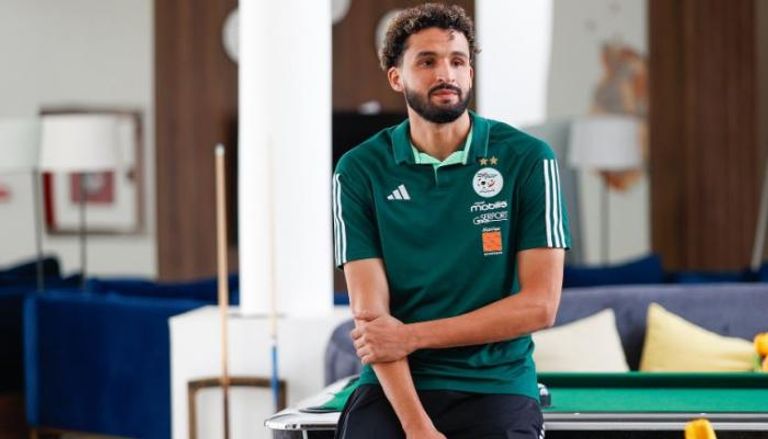 توبة مدافع منتخب الجزائر