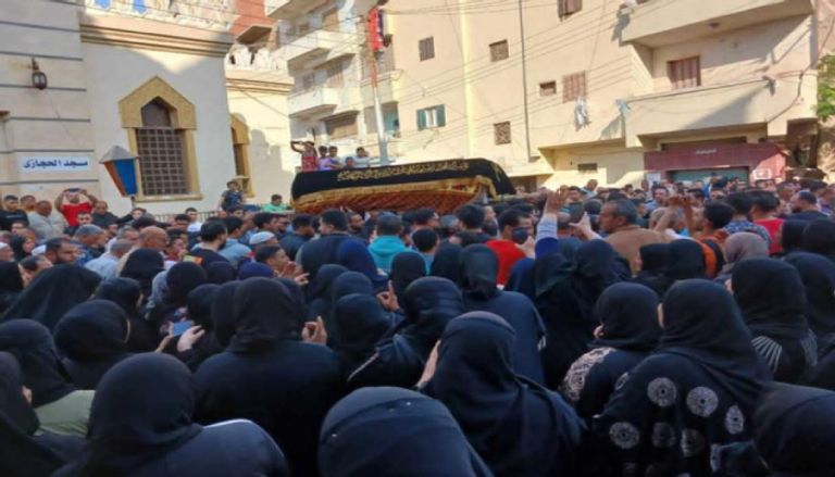 جنازة طالبة كلية العلوم بجامعة الزقازيق جنازة طالبة كلية العلوم بجامعة الزقازيق