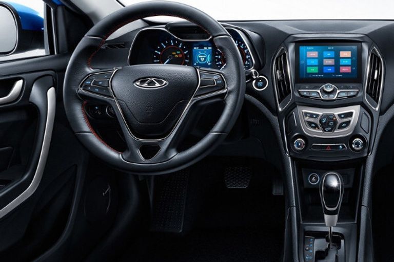 مواصفات سيارة شيري أريزو 5 سيارة شيري أريزو 5 موديل 2025