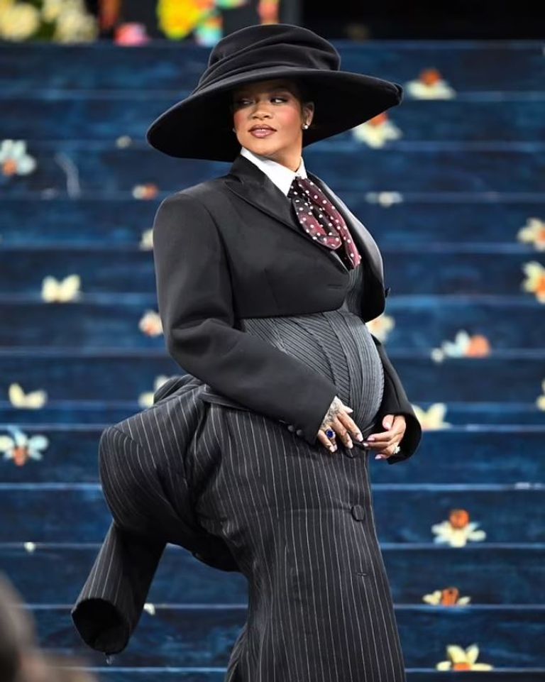 النجمة ريهانا