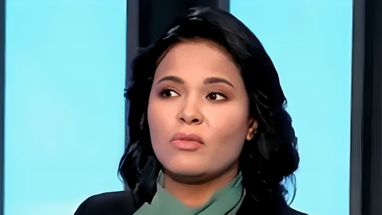 الإعلامية الليبية حنان المقوب الإعلامية الليبية حنان المقوب