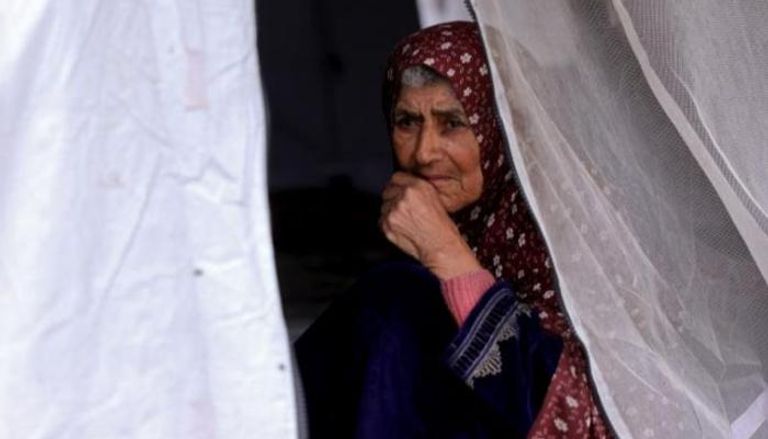 نازحة فلسطينية بمخيم جباليا شمال قطاع غزة