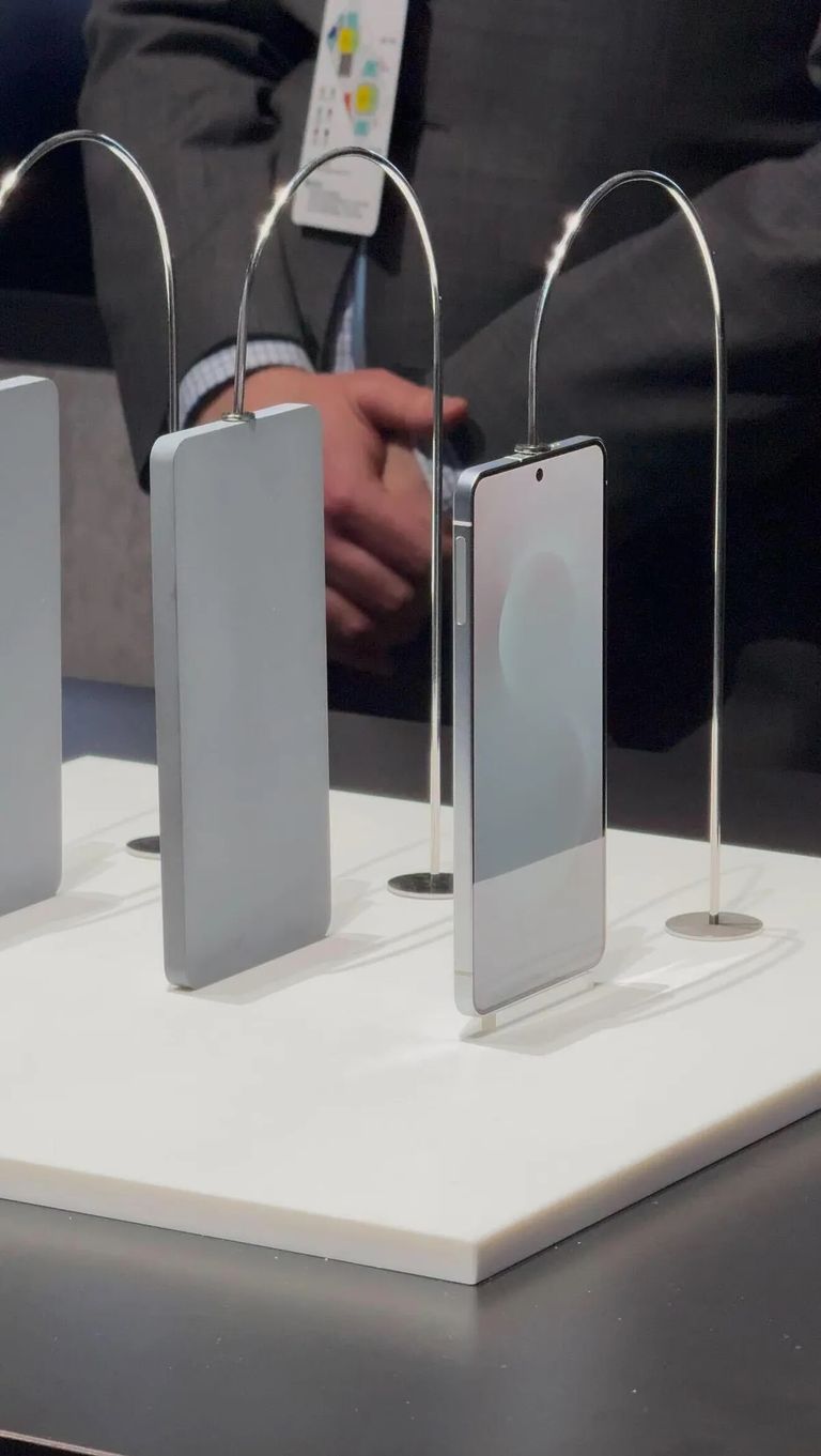 هاتف سامسونغ Galaxy S25 Edge