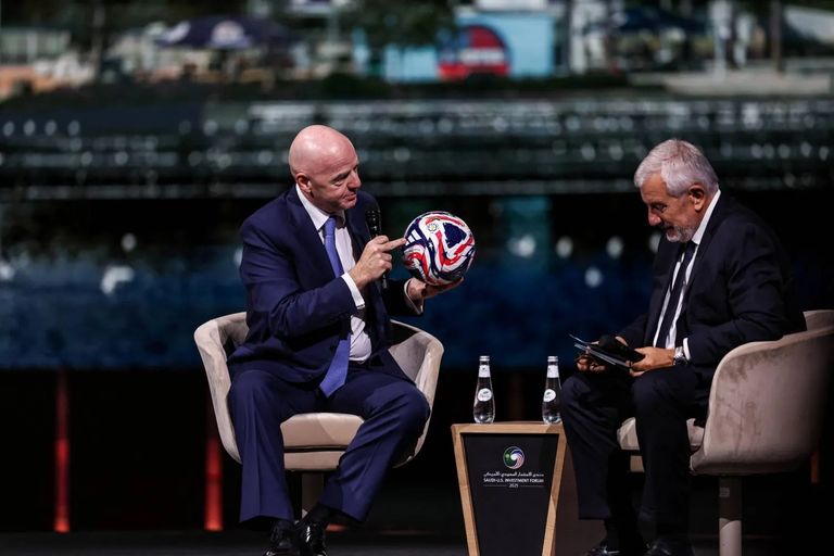 جياني إنفانتينو رئيس فيفا جياني إنفانتينو رئيس فيفا