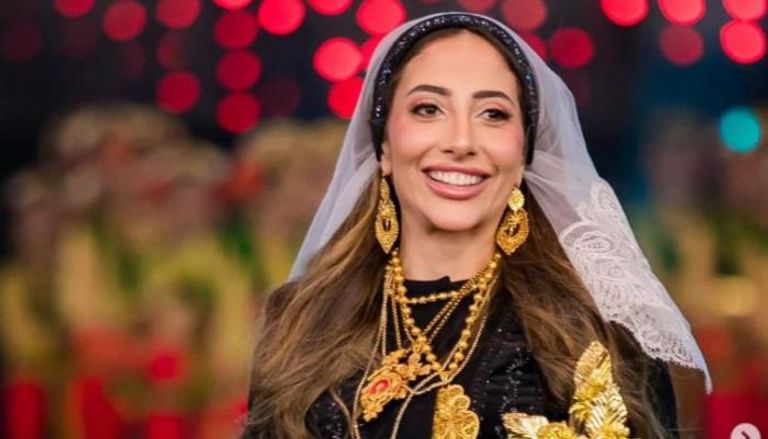 ملكة جمال فرنسا آغات كاوِه