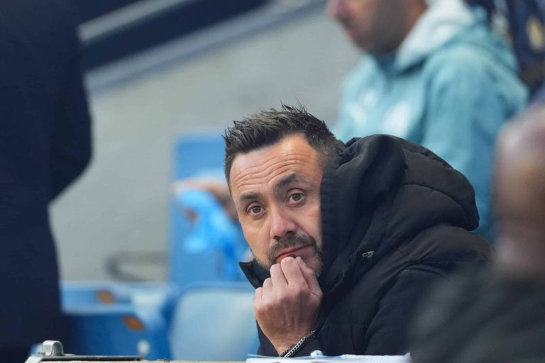 روبيرتو دي زيربي النجم الجزائري أمين غويري