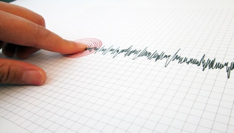 زلزال عنيف في نيفادا زلزال عنيف في نيفادا