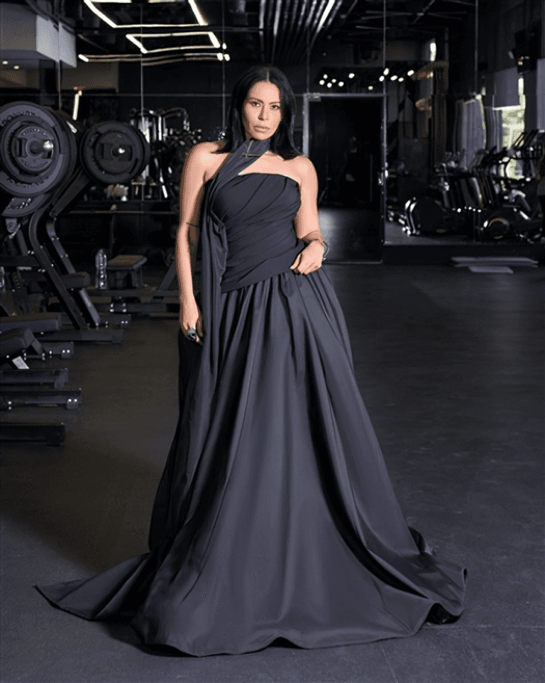 الفنانة لقاء الخميسي الفنانة لقاء الخميسي