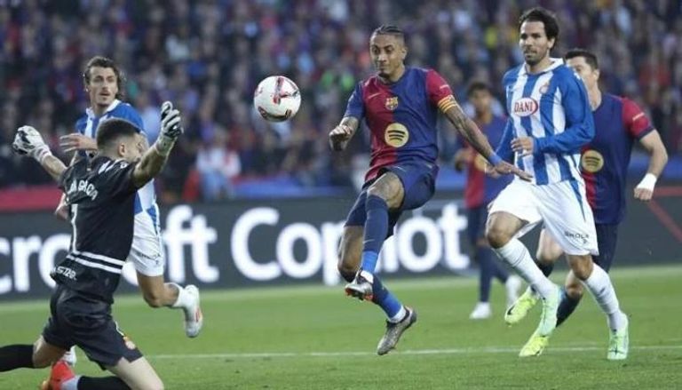 موعد مباراة برشلونة وإسبانيول اليوم