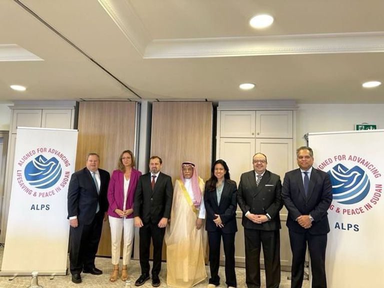 علما الإمارات وأمريكا