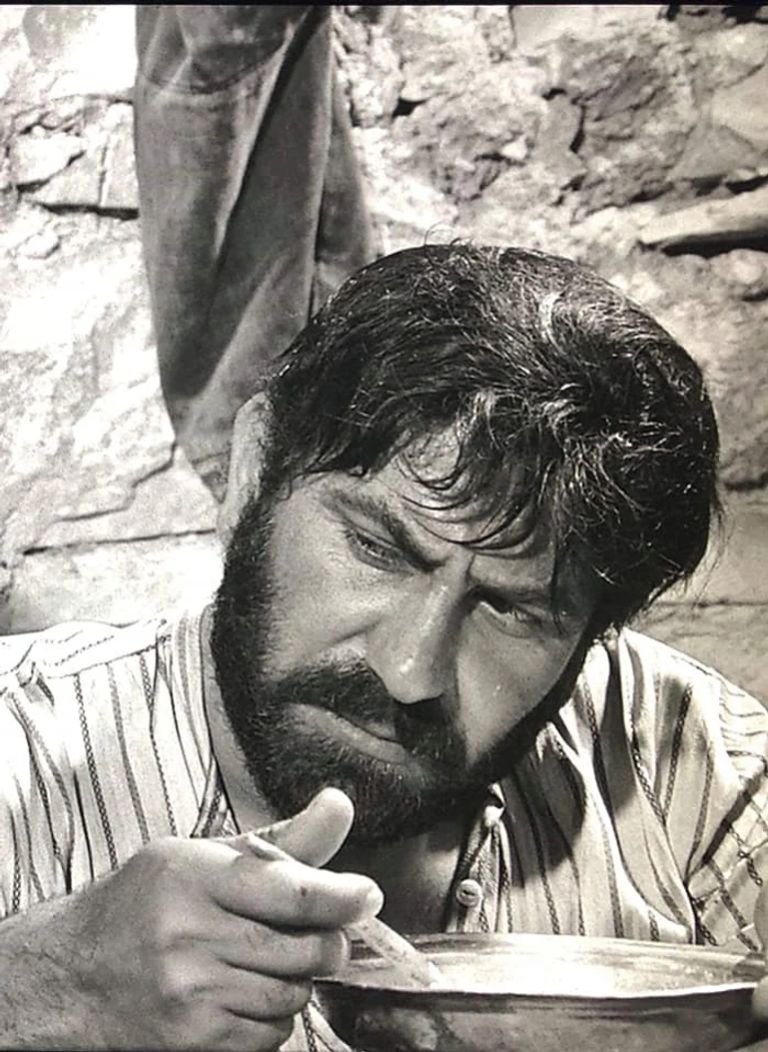 تشييع جثمان أديب قدورة تشييع جثمان أديب قدورة