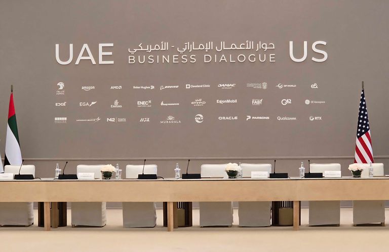 الرئيس الأمريكي والدكتور سلطان الجابر