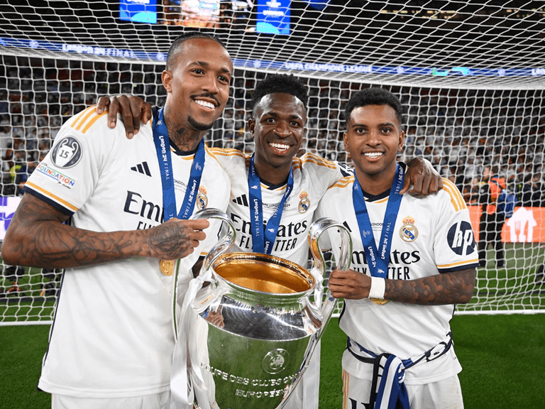 الثلاثي البرازيلي لريال مدريد كارلو أنشيلوتي مدرب ريال مدريد