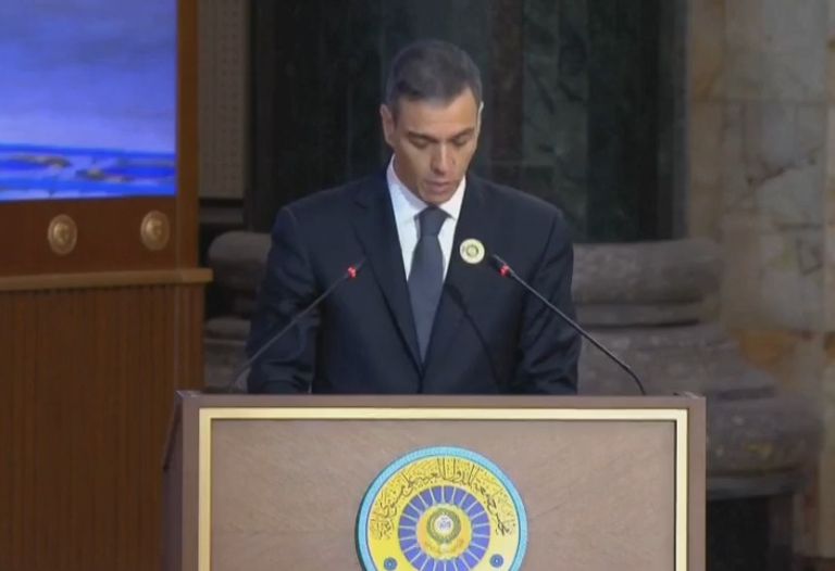 انطلاق أعمال القمة العربية الـ34 في بغداد