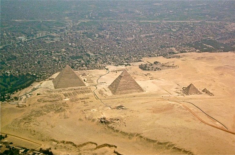 مصر تشهد طقسا شديد الحرارة