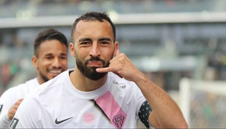 عبدلي قائد أنجيه الفرنسي