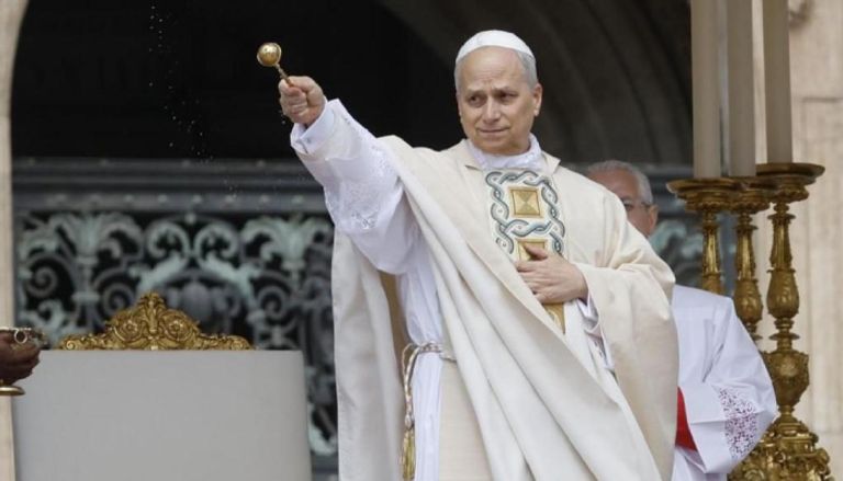 قداس تنصيب ليو الرابع عشر في ساحة القديس بطرس قداس تنصيب ليو الرابع عشر في ساحة القديس بطرس