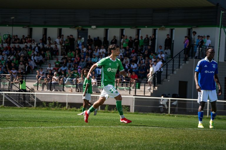 الموهبة الجزائرية ريان آيت عامر