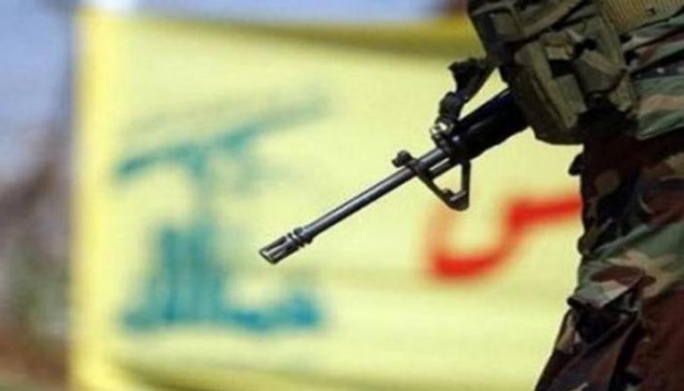 سلاح وراية لحزب الله