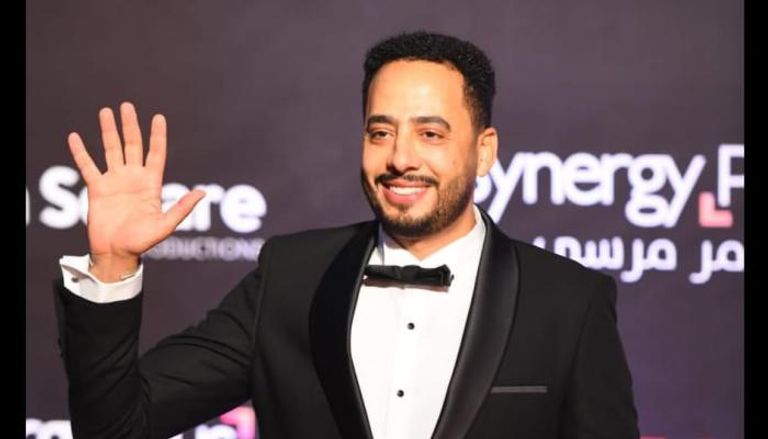 الفنان عصام السقا