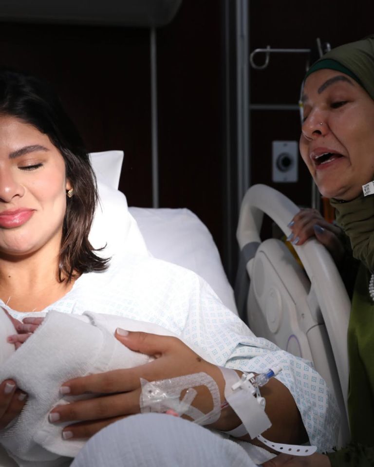 صور الولادة الأولى لأصالة كامل