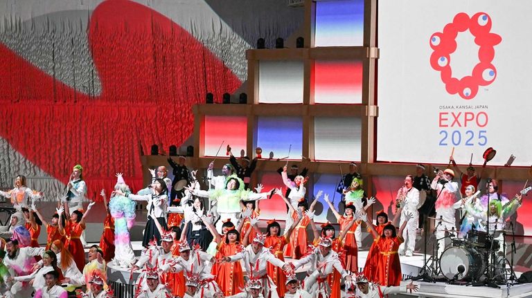 طوابير الانتظار في إكسبو أوساكا